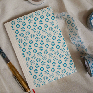 Rolledpaint - Blue Daisy Washi Tape